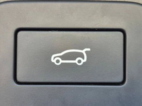 Used 2023 Land Rover Range Rover SE AWD/4WD image 16
