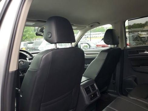 Used 2018 Volkswagen Atlas SE FWD image 11