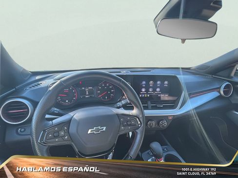 Certified 2024 Chevrolet Trax RS w/ Driver Confidence Package image 17