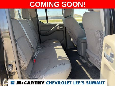 Used 2017 Nissan Frontier SV image 33