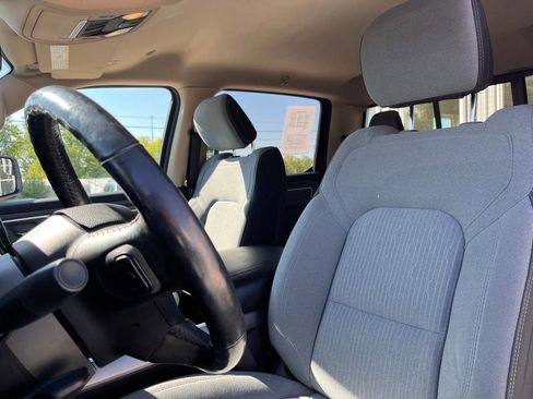 Used 2019 RAM 1500 Big Horn AWD/4WD image 20