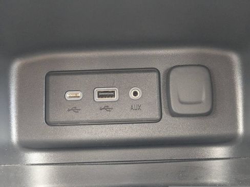 Certified 2023 Chevrolet Equinox LS w/ LS Convenience Package FWD image 25