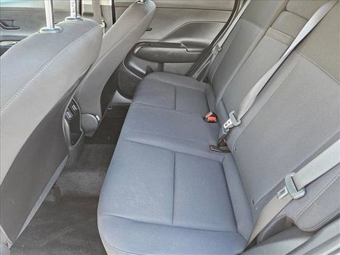 Certified 2025 Hyundai Kona SEL image 9