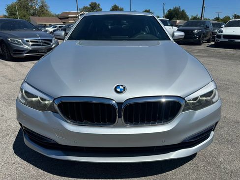 Used 2018 BMW 530i xDrive AWD/4WD image 38