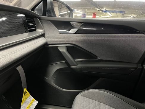 New 2026 Volkswagen Tiguan S AWD/4WD image 33