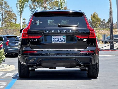 Certified 2024 Volvo XC60 T8 Plus w/ Protection Package Premier AWD/4WD image 4