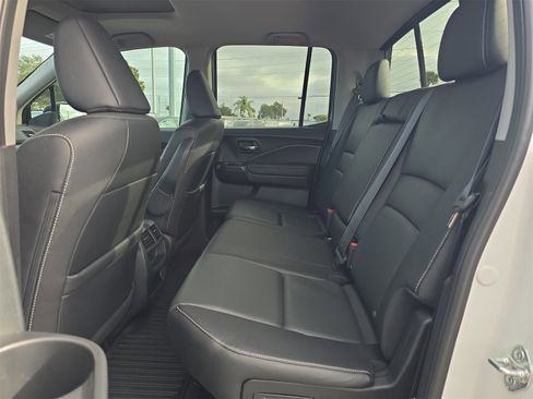 Used 2023 Honda Ridgeline RTL-E image 13