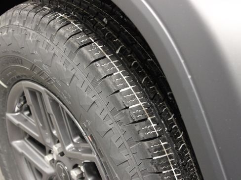 New 2026 Jeep Wrangler Sport AWD/4WD image 10