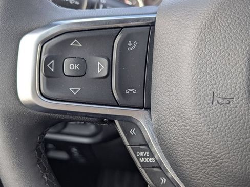 Used 2025 RAM 1500 Big Horn AWD/4WD image 12