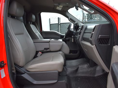 Used 2017 Ford F350 XL w/ Power Equipment Group RWD image 47