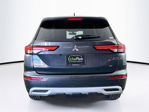 Used 2024 Mitsubishi Outlander SE FWD image 7
