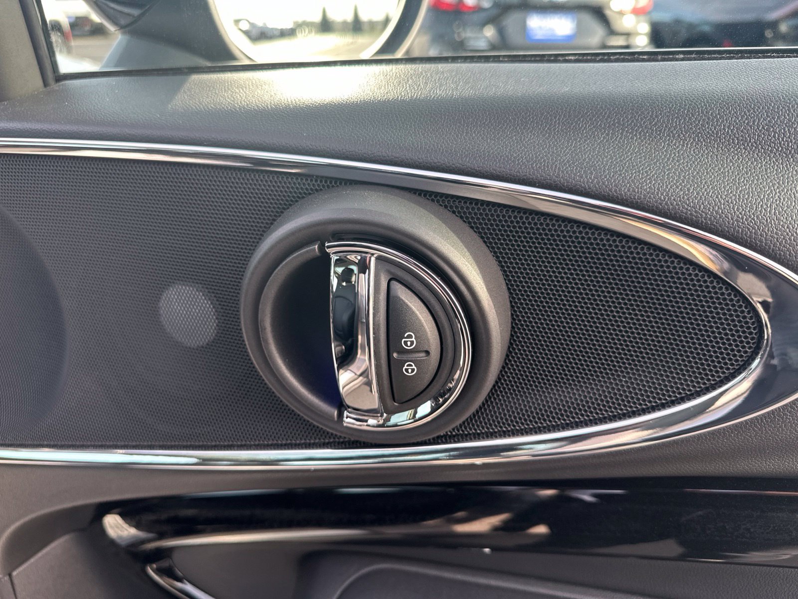 Used 2023 MINI Cooper Clubman S w/ Premium Package FWD image 46