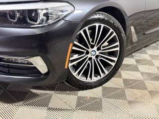 Used 2018 BMW 540i xDrive w/ Premium Package AWD/4WD video 2