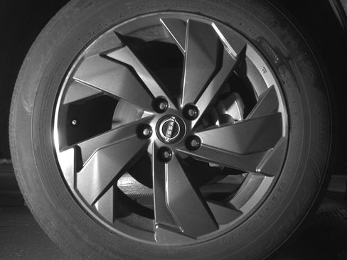 Used 2025 Nissan Rogue SV FWD image 13