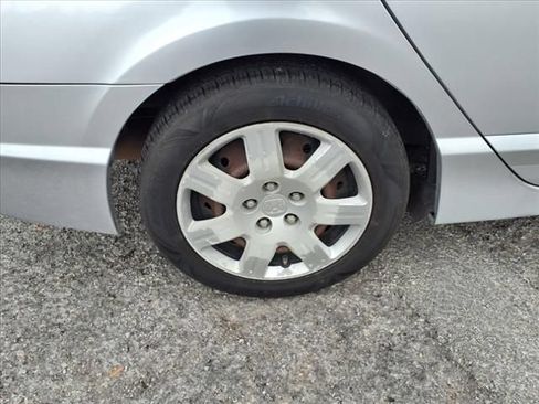 Used 2010 Honda Civic LX image 9