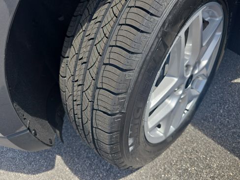 Used 2024 Ford Edge SEL image 30