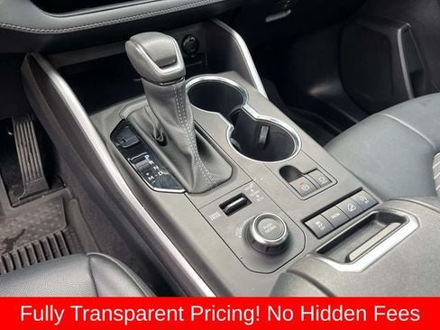 Used 2022 Toyota Highlander XSE AWD/4WD image 33