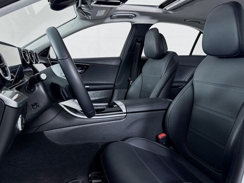 Certified 2024 Mercedes-Benz C 300 Sedan w/ Exclusive Trim Package image 17