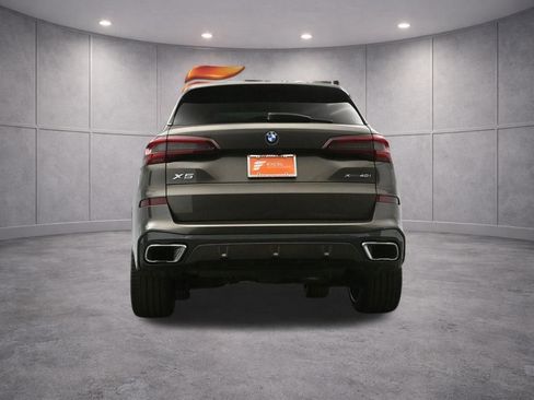 Used 2022 BMW X5 xDrive40i w/ M Sport Package AWD/4WD image 52