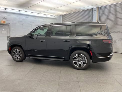 New 2025 Jeep Wagoneer 4WD image 6