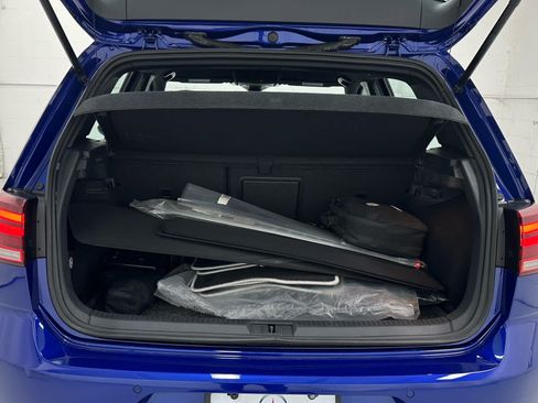 Used 2019 Volkswagen Golf R 4-Door AWD/4WD image 39