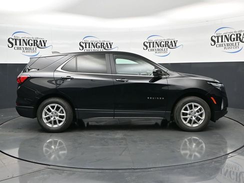 Used 2024 Chevrolet Equinox LT AWD/4WD image 8