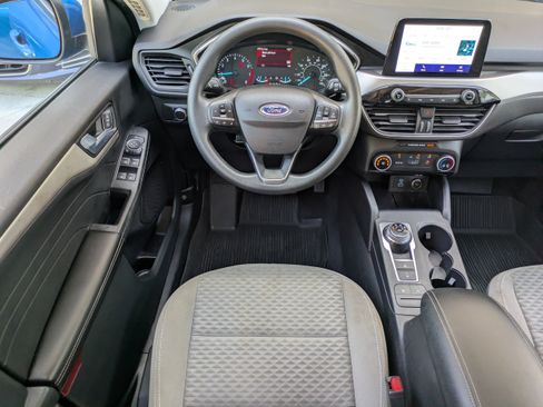 Certified 2021 Ford Escape SE FWD image 16