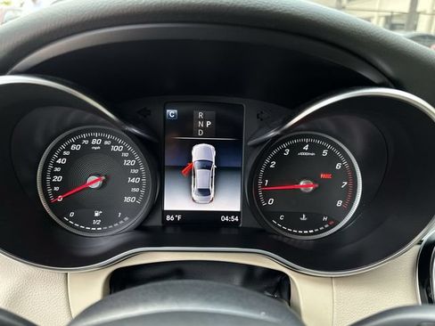 Used 2018 Mercedes-Benz C 300 Sedan image 21