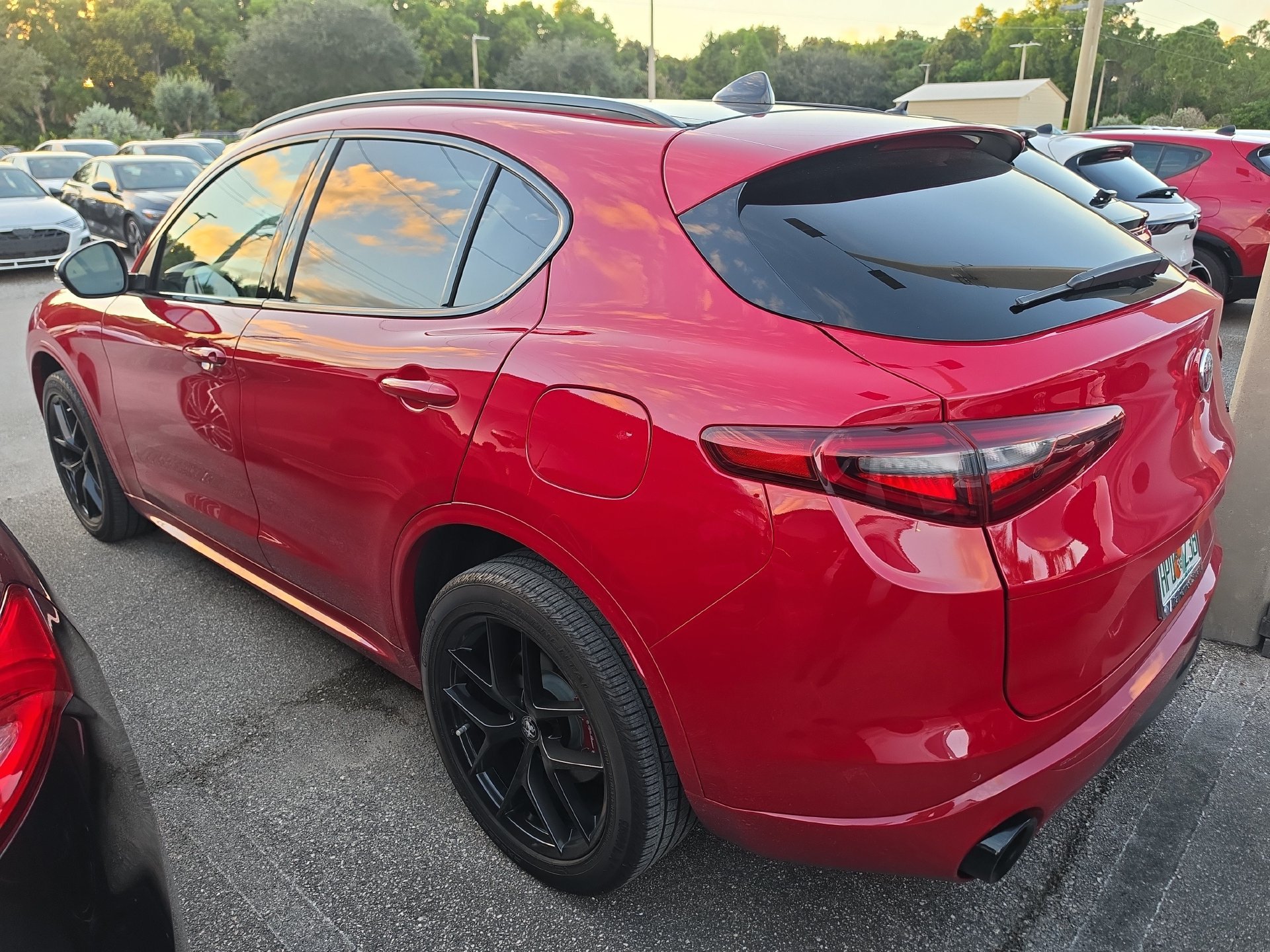 Used 2020 Alfa Romeo Stelvio Sport w/ Quick Order Package 22K Sport RWD image 4