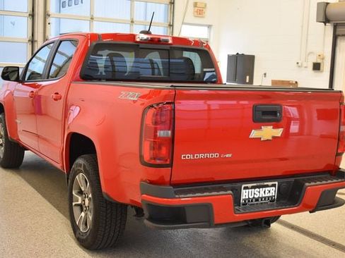 Used 2018 Chevrolet Colorado Z71 AWD/4WD image 10