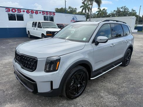 Used 2025 Kia Telluride EX X-Line AWD/4WD image 5
