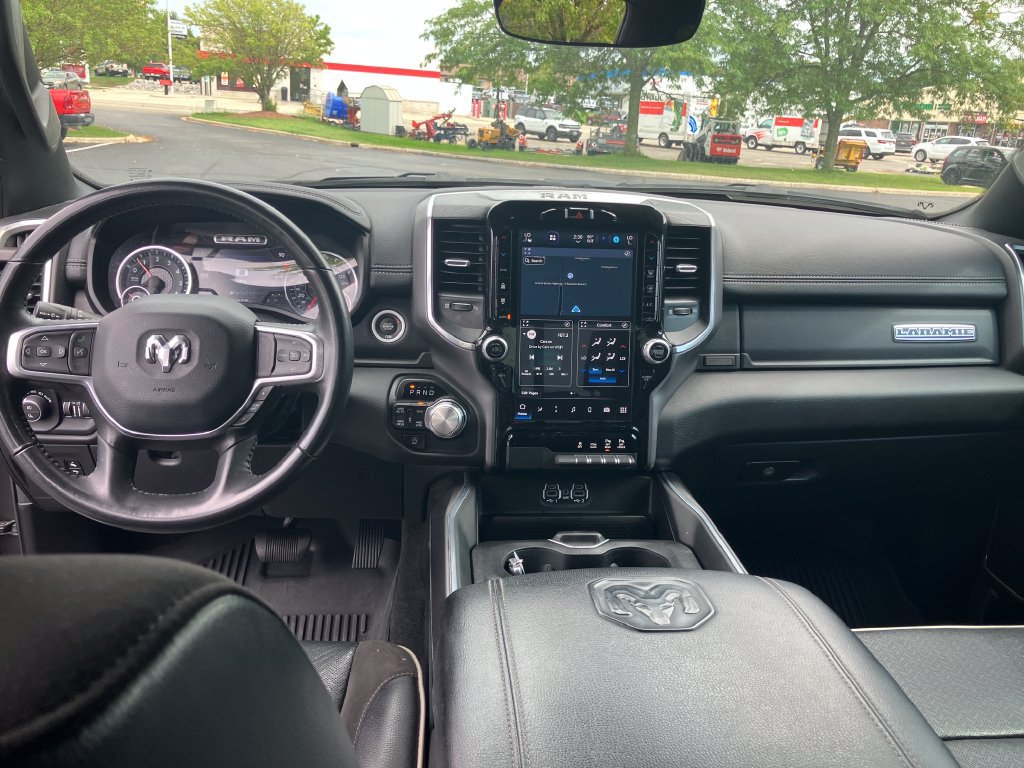 Used 2023 RAM 1500 Laramie AWD/4WD image 13