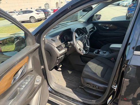 Used 2019 GMC Terrain SLE w/ Driver Convenience Package AWD/4WD image 10