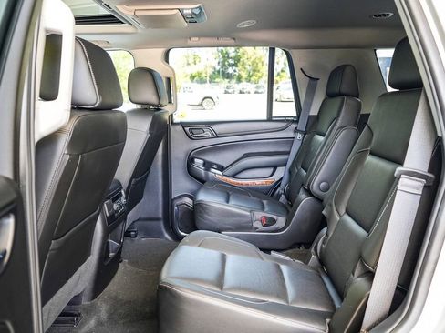 Used 2018 Chevrolet Tahoe Premier AWD/4WD image 19