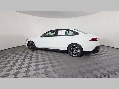 Used 2024 BMW 530i xDrive w/ M Sport Package AWD/4WD image 45