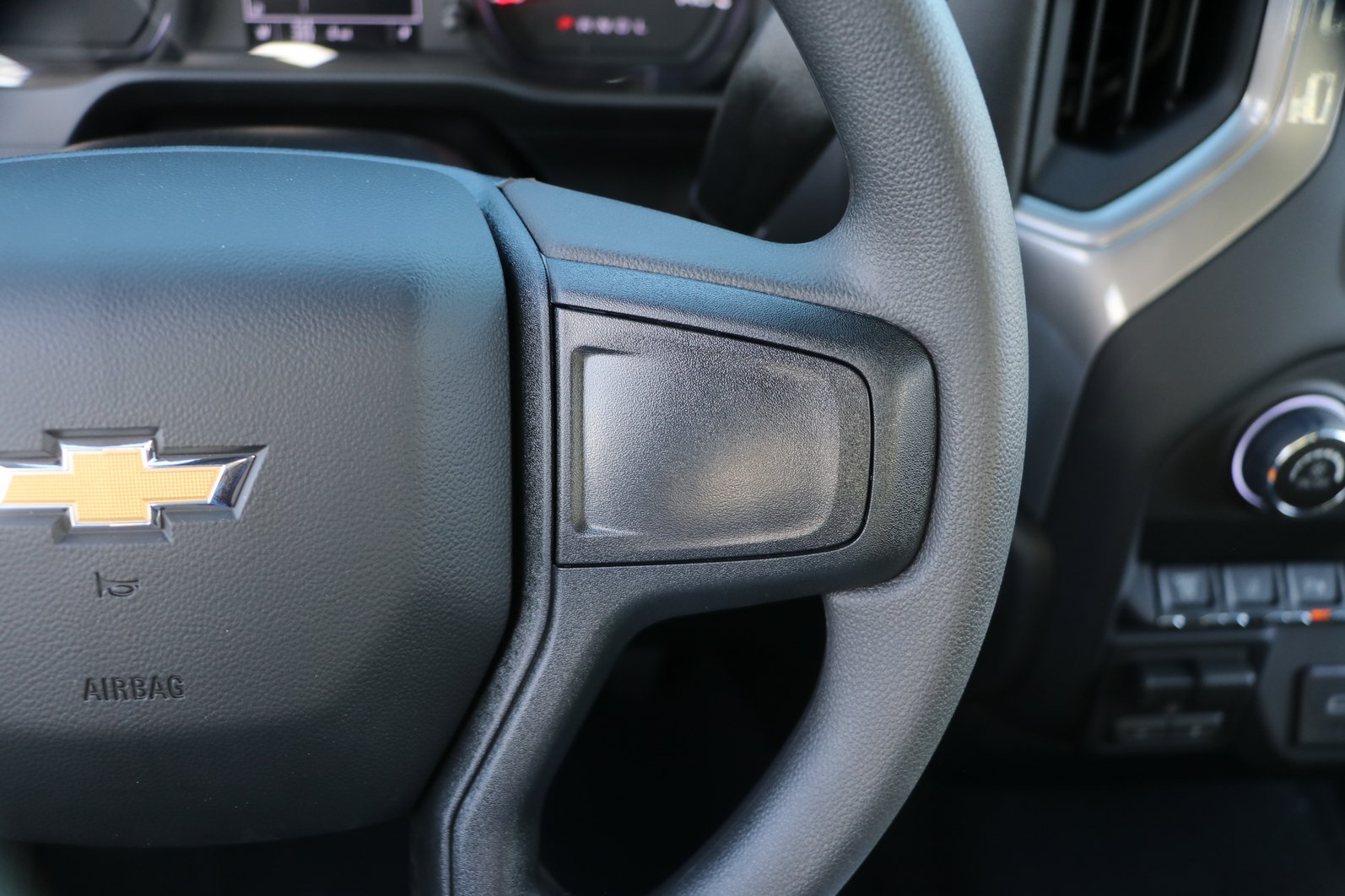 New 2026 Chevrolet Silverado 2500 Custom w/ Custom Value Package AWD/4WD image 19