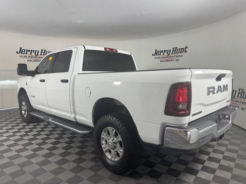 Used 2025 RAM 2500 Big Horn AWD/4WD image 8