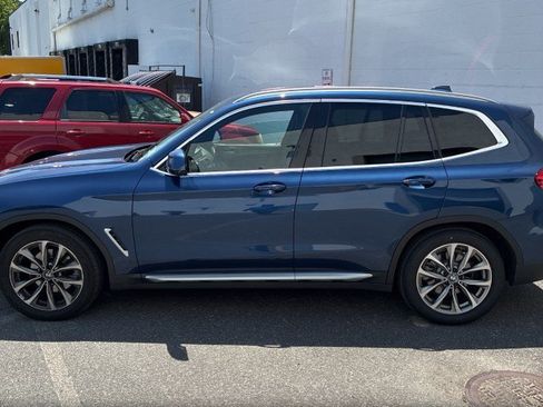 Used 2019 BMW X3 xDrive30i w/ Convenience Package AWD/4WD image 2