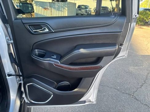 Used 2018 GMC Yukon SLT w/ Open Road Package AWD/4WD image 41