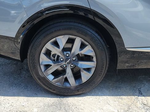 Certified 2025 Kia Sportage SX FWD image 8