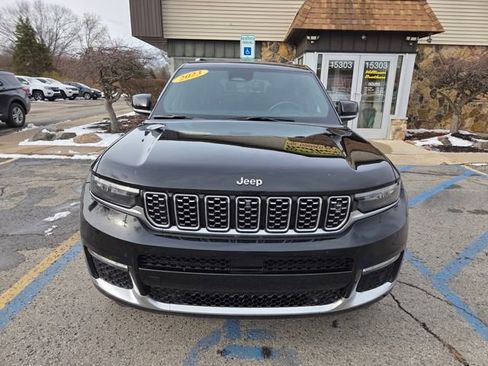 Used 2023 Jeep Grand Cherokee L Summit AWD/4WD image 8