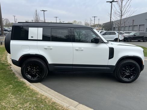 Certified 2024 Land Rover Defender 110 S image 7