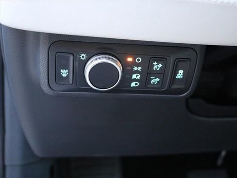 Used 2022 Ford Mustang Mach-E Premium image 30