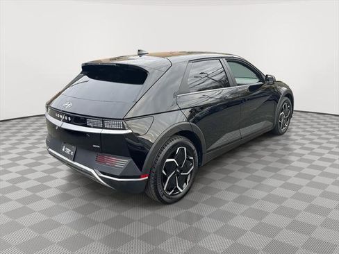 Used 2024 Hyundai Ioniq 5 SEL image 6