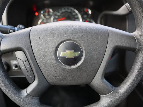 Used 2024 Chevrolet Express 2500 w/ Driver Convenience Package image 31