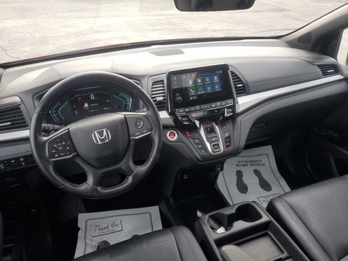 Certified 2023 Honda Odyssey Sport image 26