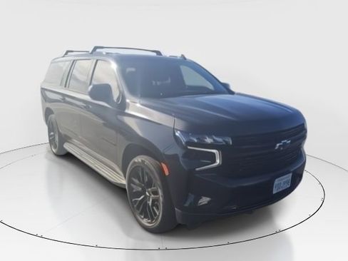 Used 2023 Chevrolet Suburban RST AWD/4WD image 1