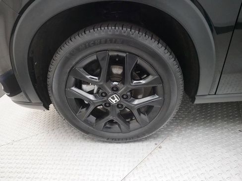 Certified 2024 Honda HR-V Sport image 26