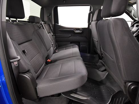 Used 2024 GMC Sierra 1500 Elevation w/ LPO, Elevation Black Package AWD/4WD image 17