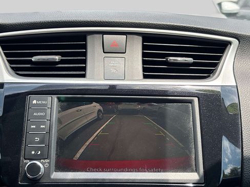 Used 2019 Nissan Sentra SV FWD image 19